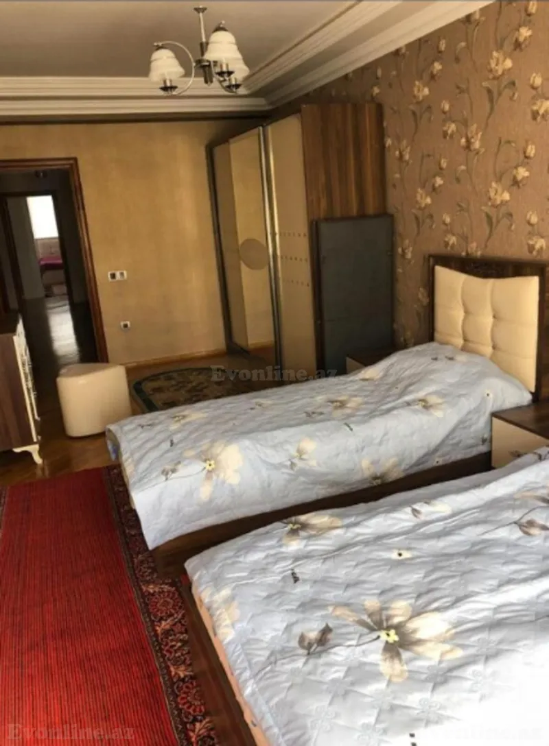 Kirayə verilir 3 otaqlı Mənzil Yeni tikili 160 m² Nərimanov r. - şəkil 10
