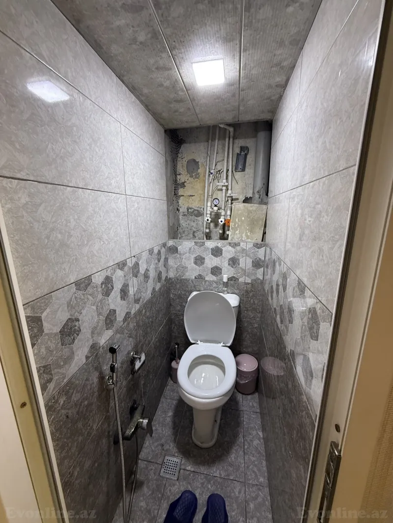 Satılır 3 otaqlı Mənzil Köhnə tikili 75 m² Neftçilər m. - şəkil 11
