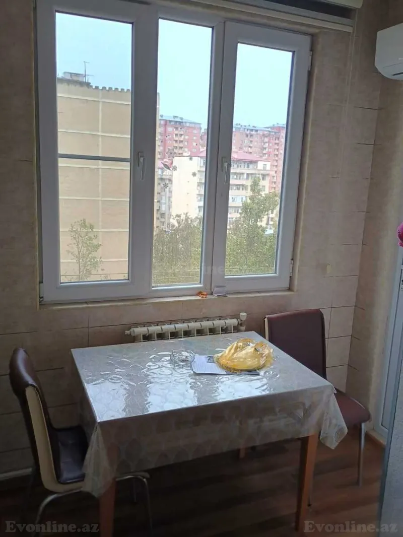 Kirayə verilir 3 otaqlı Mənzil Köhnə tikili 75 m² Yeni Yasamal - şəkil 9