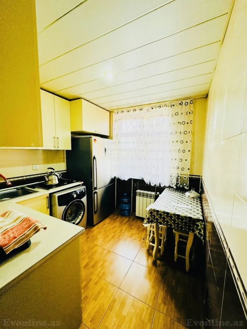 Satılır 3 otaqlı Mənzil Köhnə tikili 70 m² Qara Qarayev m. - şəkil 3