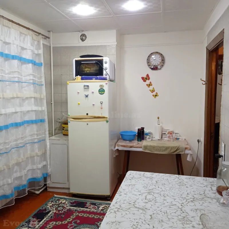 Satılır 2 otaqlı Mənzil Köhnə tikili 68 m² Gənclik m. - şəkil 6