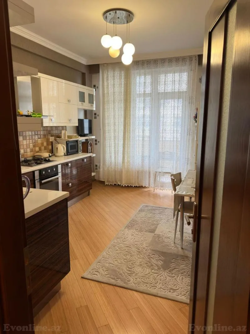 Satılır 3 otaqlı Mənzil Yeni tikili 102 m² Neftçilər m. - şəkil 9