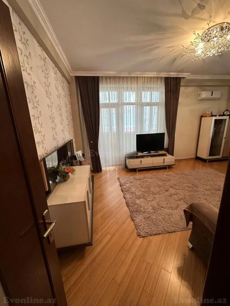 Satılır 3 otaqlı Mənzil Yeni tikili 102 m² Neftçilər m. - şəkil 14