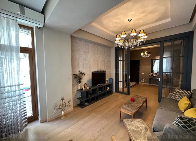 2 otaqlı Mənzil 80 m² Nəriman Nərimanov m. Kirayə verilir