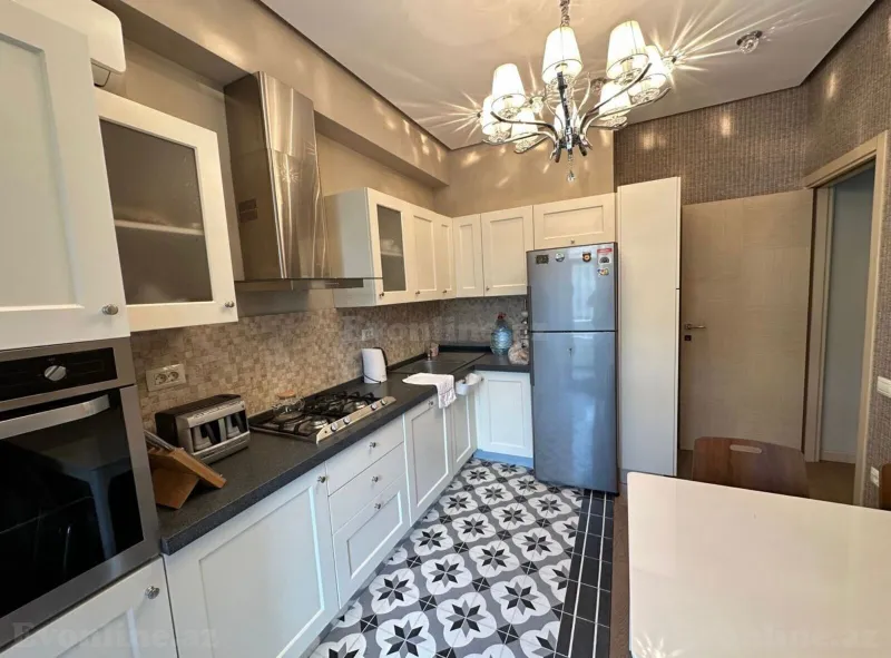 Kirayə verilir 2 otaqlı Mənzil Köhnə tikili 80 m² Nəriman Nərimanov m. - şəkil 4
