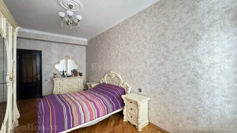 Kirayə verilir 2 otaqlı Mənzil Yeni tikili 80 m² Xətai r. - şəkil 4
