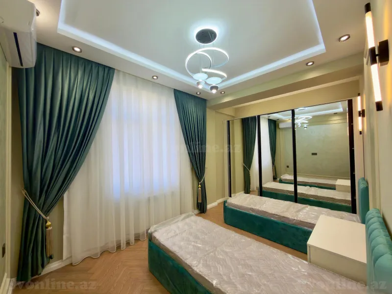 Satılır 4 otaqlı Mənzil Yeni tikili 140 m² Nəsimi r. - şəkil 7