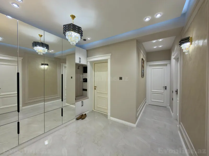 Satılır 4 otaqlı Mənzil Yeni tikili 140 m² Nəsimi r. - şəkil 12