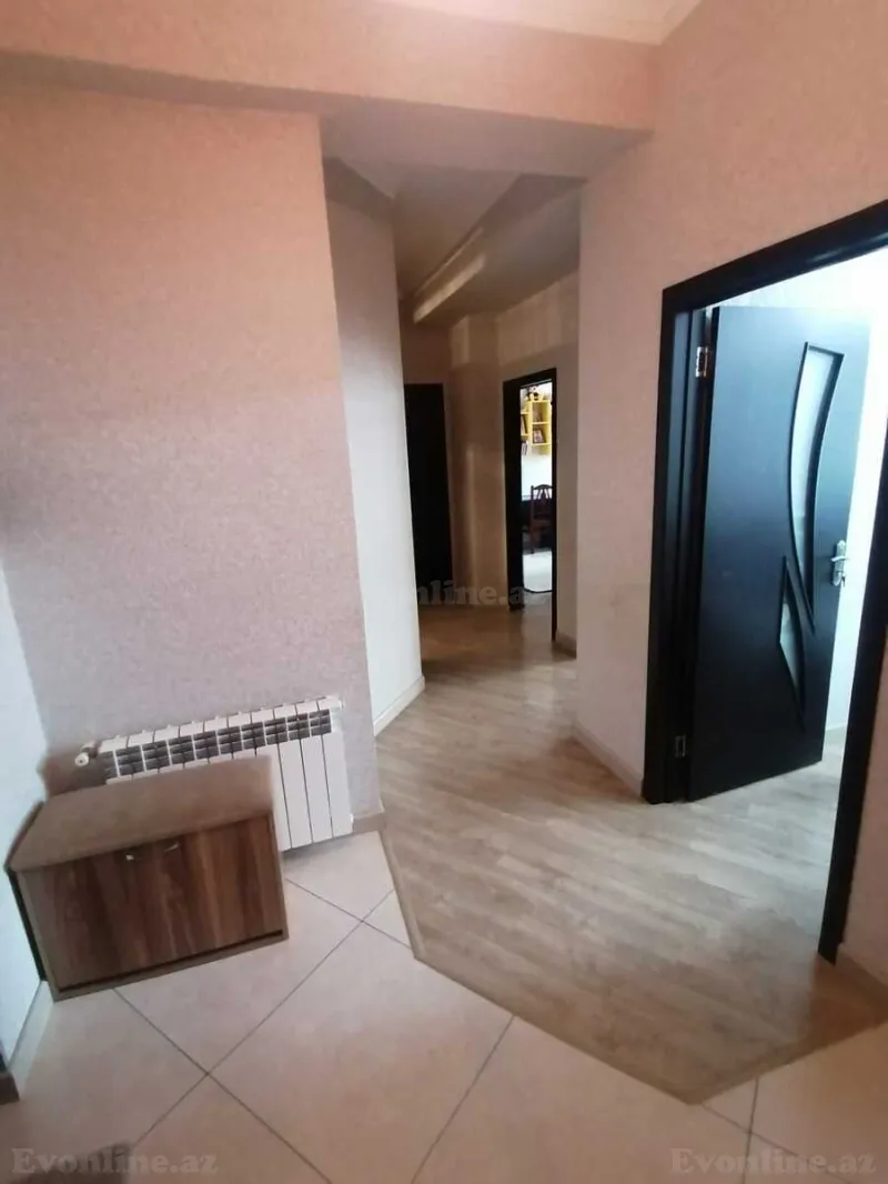 Satılır 3 otaqlı Mənzil Yeni tikili 81 m² Neftçilər m. - şəkil 3