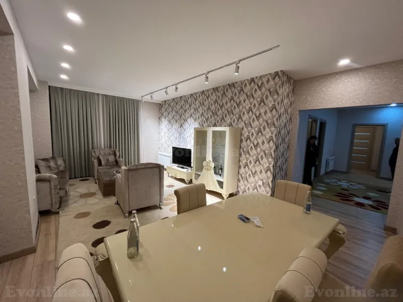 Satılır 4 otaqlı Mənzil Yeni tikili 180 m² 20 Yanvar m. - şəkil 3
