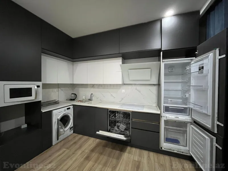 Satılır 4 otaqlı Mənzil Yeni tikili 180 m² 20 Yanvar m. - şəkil 14