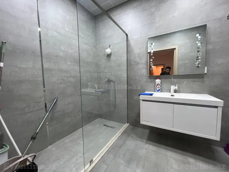 Satılır 4 otaqlı Mənzil Yeni tikili 180 m² 20 Yanvar m. - şəkil 17