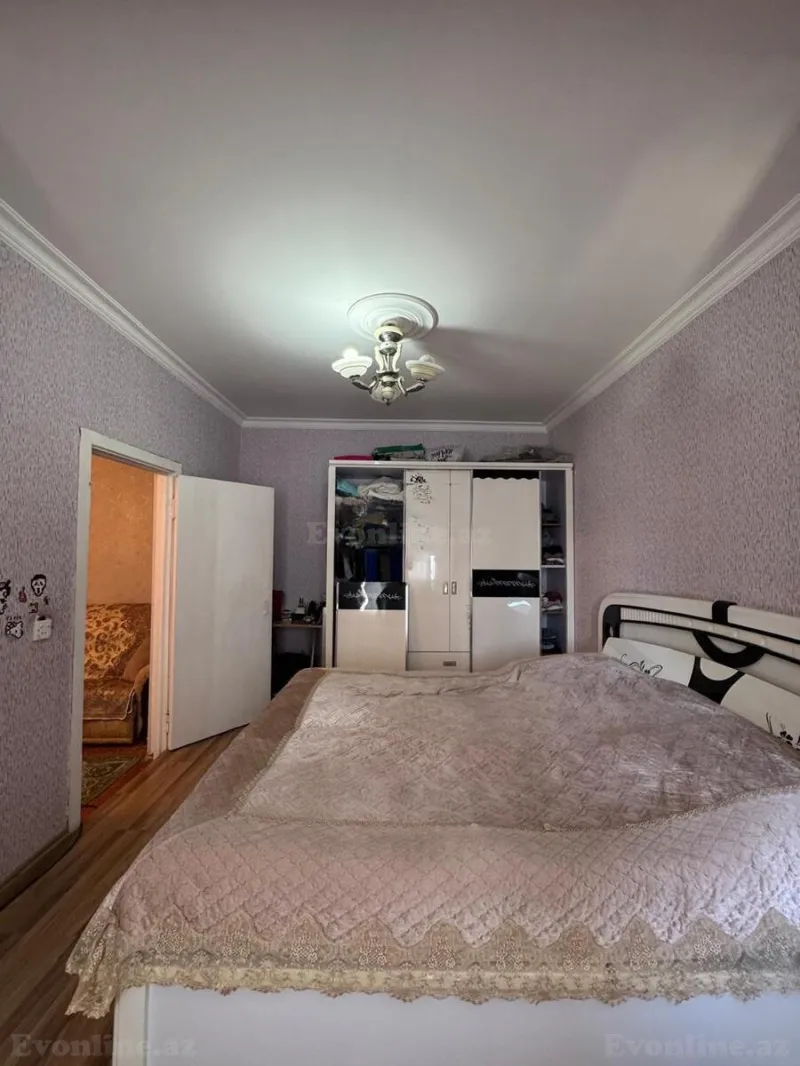 Satılır 4 otaqlı Mənzil Köhnə tikili 95 m² Xətai r. - şəkil 4