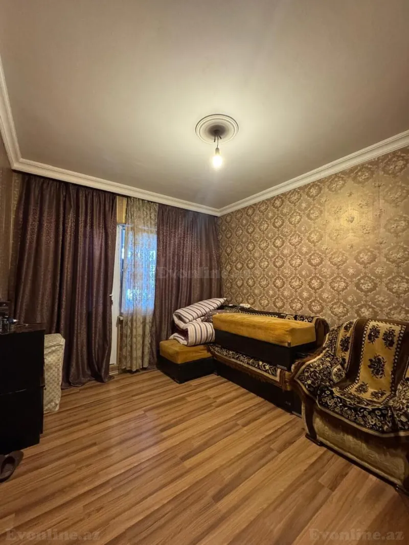 Satılır 4 otaqlı Mənzil Köhnə tikili 95 m² Xətai r. - şəkil 5