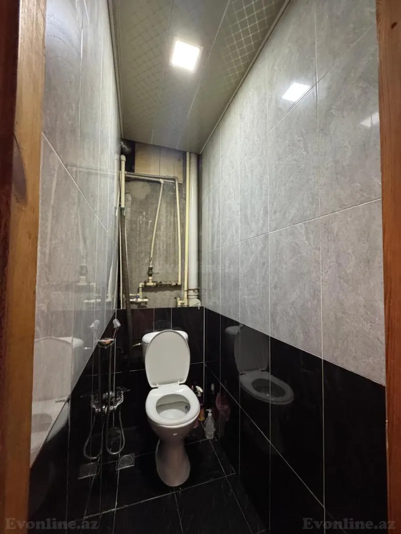 Satılır 4 otaqlı Mənzil Köhnə tikili 95 m² Xətai r. - şəkil 12