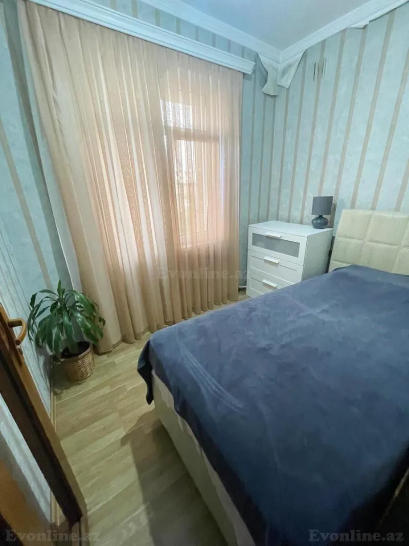Satılır 2 otaqlı Mənzil Köhnə tikili 60 m² Nərimanov r. - şəkil 3