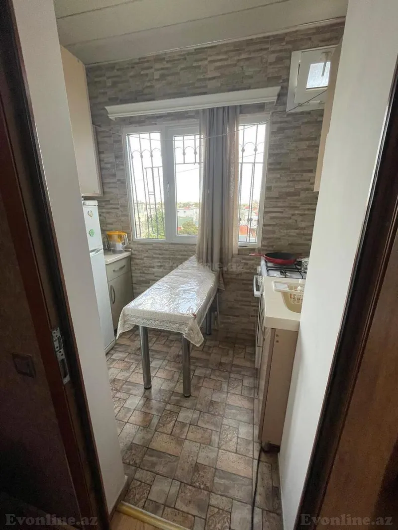 Satılır 2 otaqlı Mənzil Köhnə tikili 60 m² Nərimanov r. - şəkil 6
