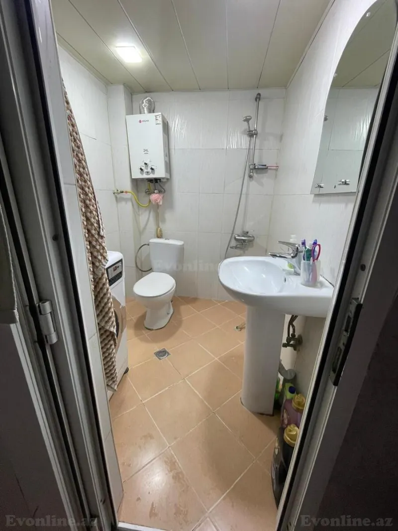 Satılır 2 otaqlı Mənzil Köhnə tikili 60 m² Nərimanov r. - şəkil 8
