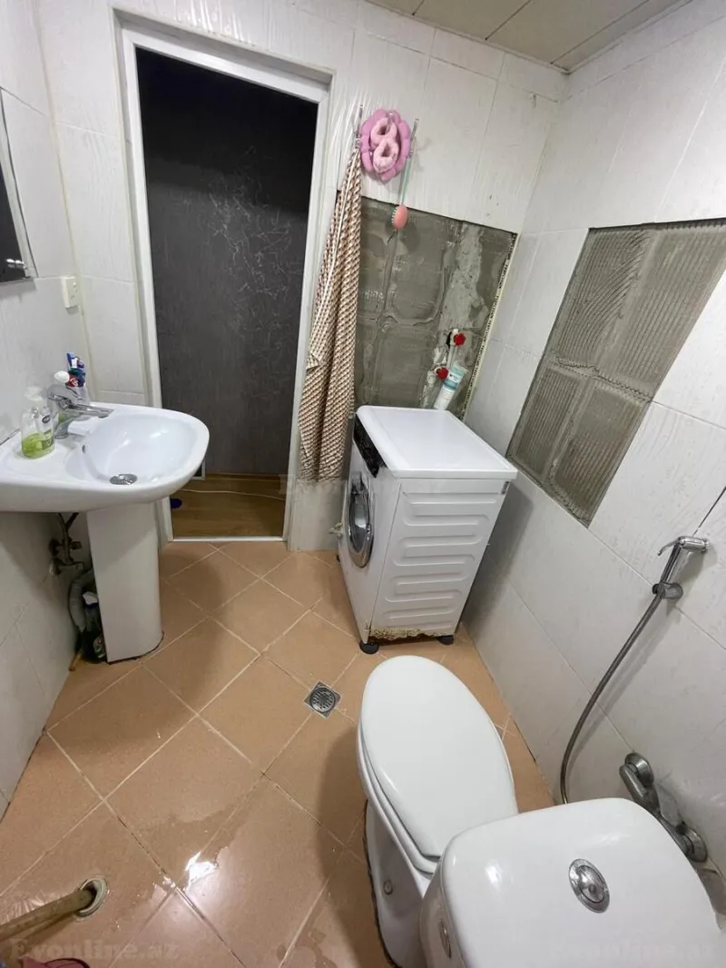 Satılır 2 otaqlı Mənzil Köhnə tikili 60 m² Nərimanov r. - şəkil 11