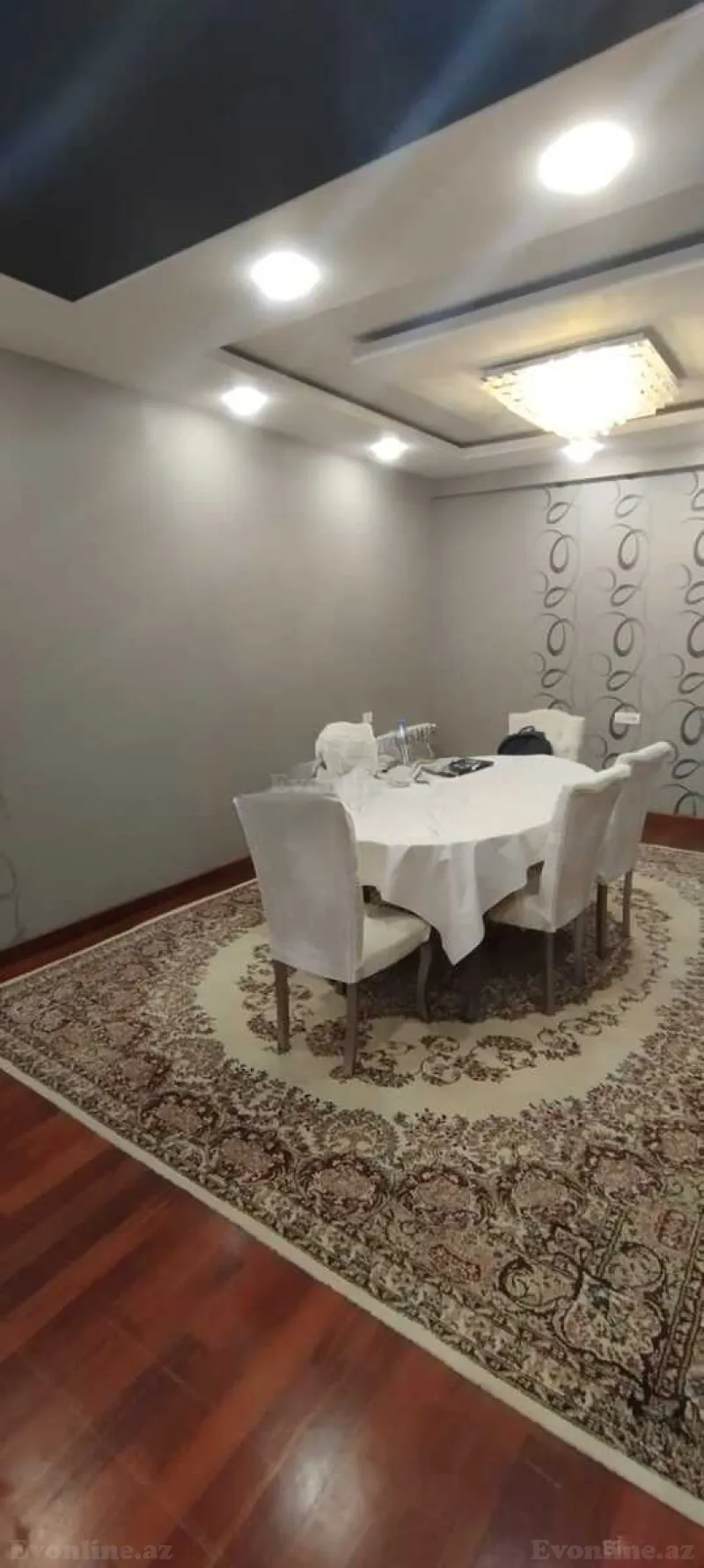 Kirayə verilir 3 otaqlı Mənzil Yeni tikili 150 m² Nərimanov r.