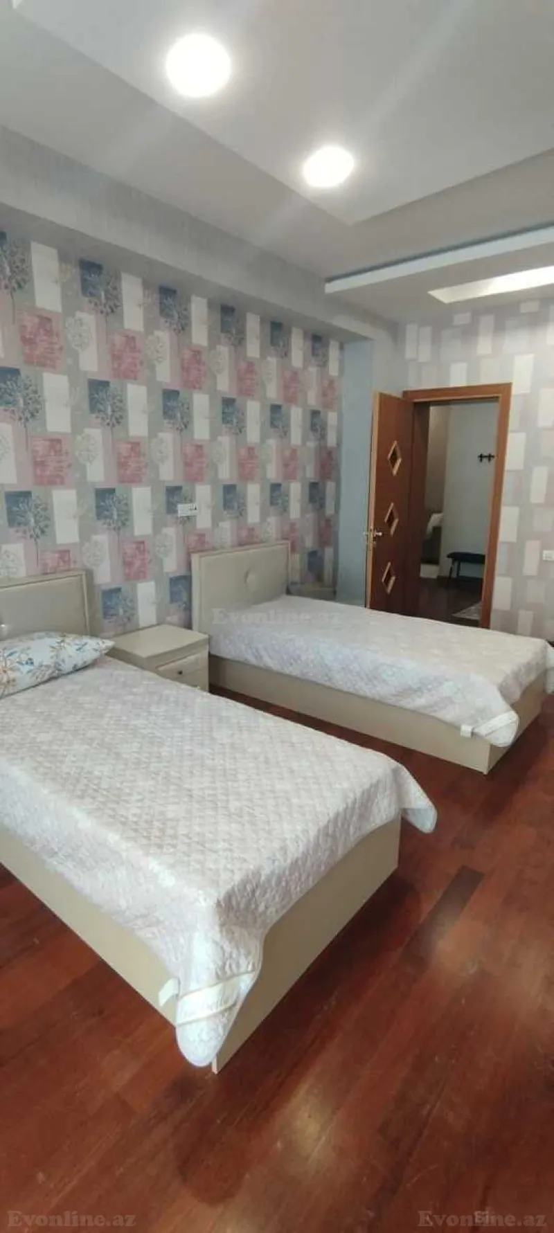 Kirayə verilir 3 otaqlı Mənzil Yeni tikili 150 m² Nərimanov r. - şəkil 15
