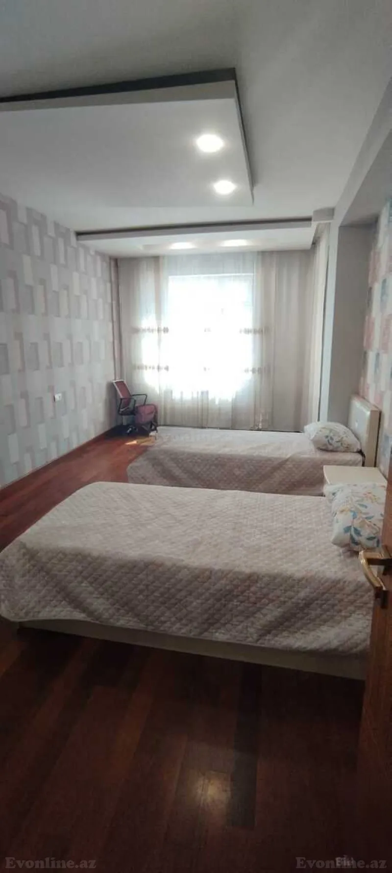 Kirayə verilir 3 otaqlı Mənzil Yeni tikili 150 m² Nərimanov r. - şəkil 16