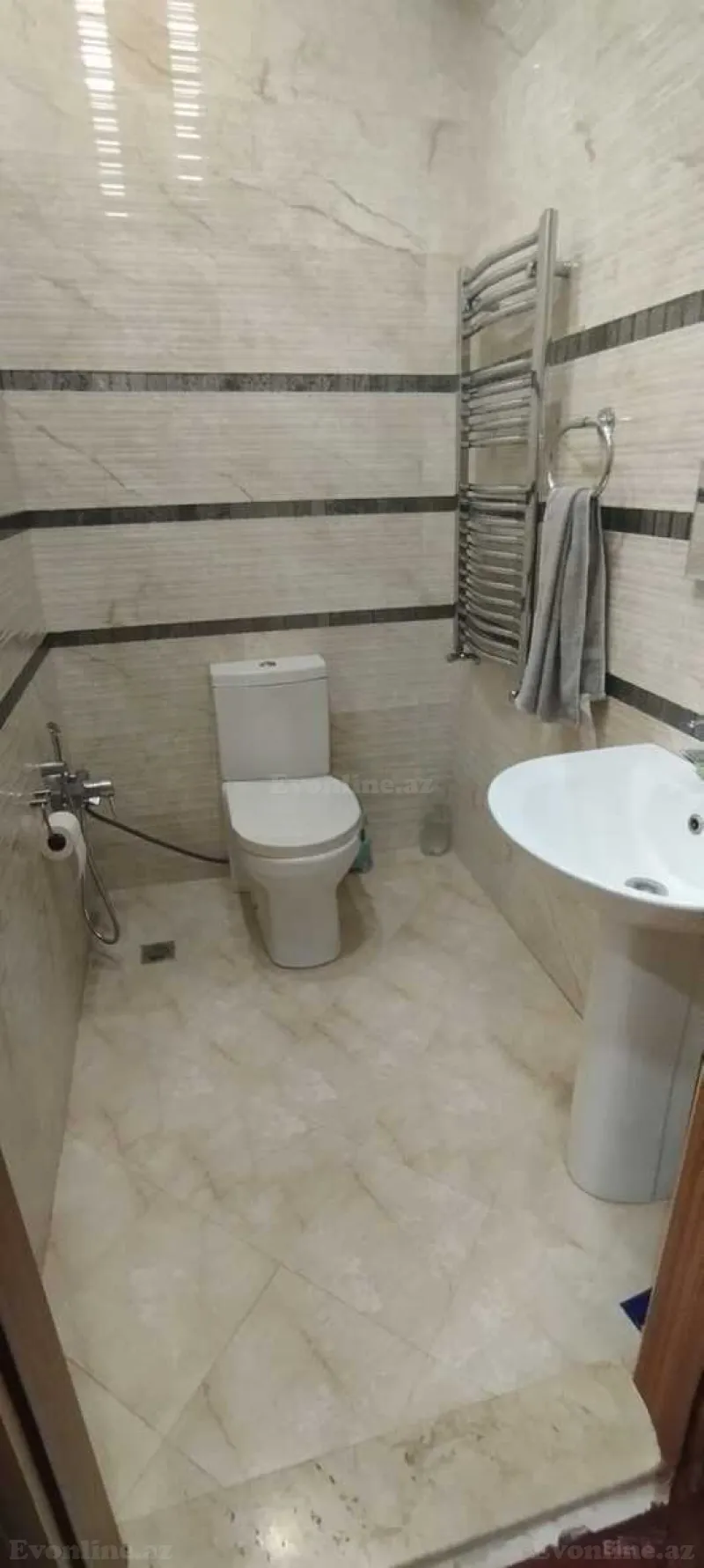 Kirayə verilir 3 otaqlı Mənzil Yeni tikili 150 m² Nərimanov r. - şəkil 25