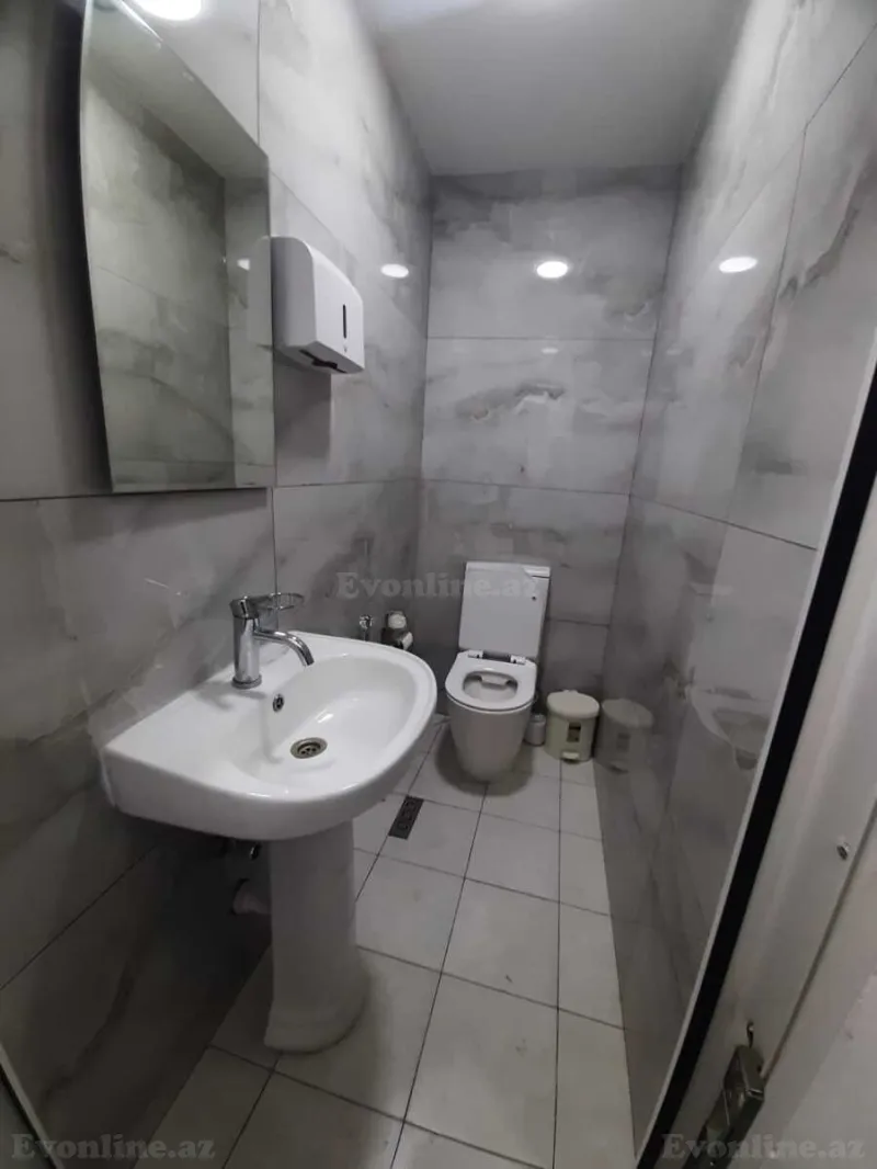 Kirayə verilir Ofis 340 m² Nəsimi r. - şəkil 22
