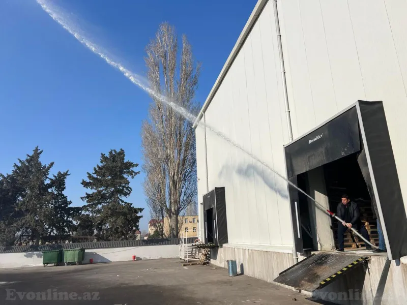 Kirayə verilir Obyekt 5700 m² Binəqədi r.