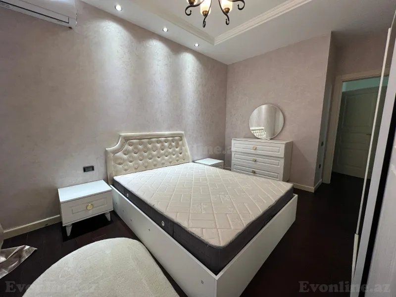 Satılır 4 otaqlı Mənzil Yeni tikili 180 m² Nəsimi r. - şəkil 14
