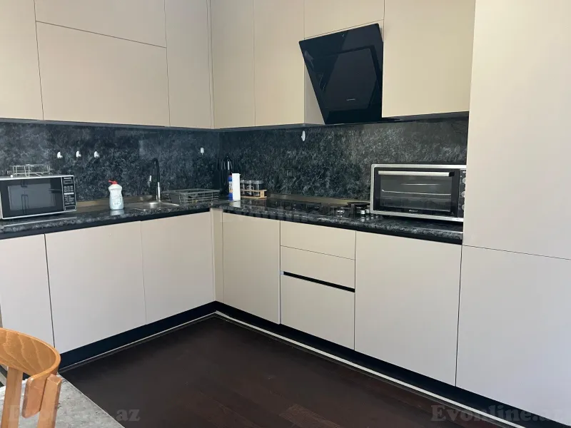 Satılır 4 otaqlı Mənzil Yeni tikili 180 m² Nəsimi r. - şəkil 15