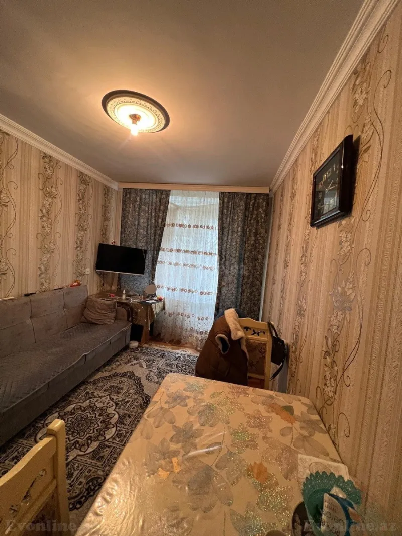 Satılır 2 otaqlı Mənzil Köhnə tikili 55 m² Bakıxanov - şəkil 3