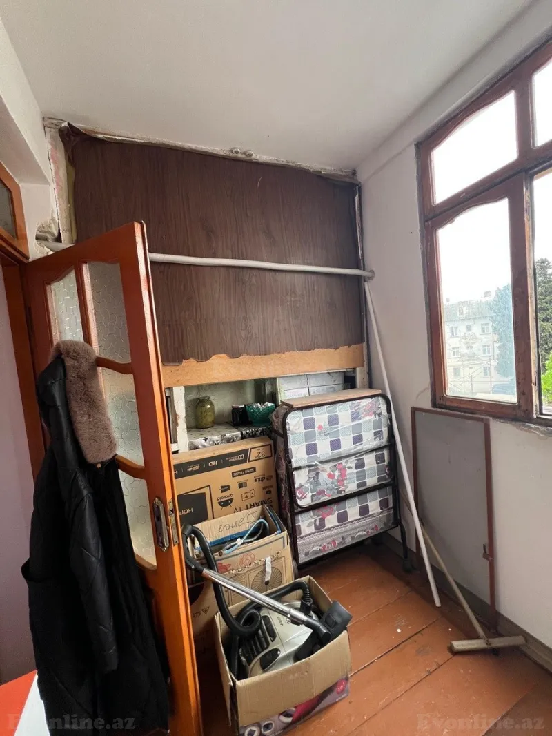 Satılır 2 otaqlı Mənzil Köhnə tikili 55 m² Bakıxanov - şəkil 16
