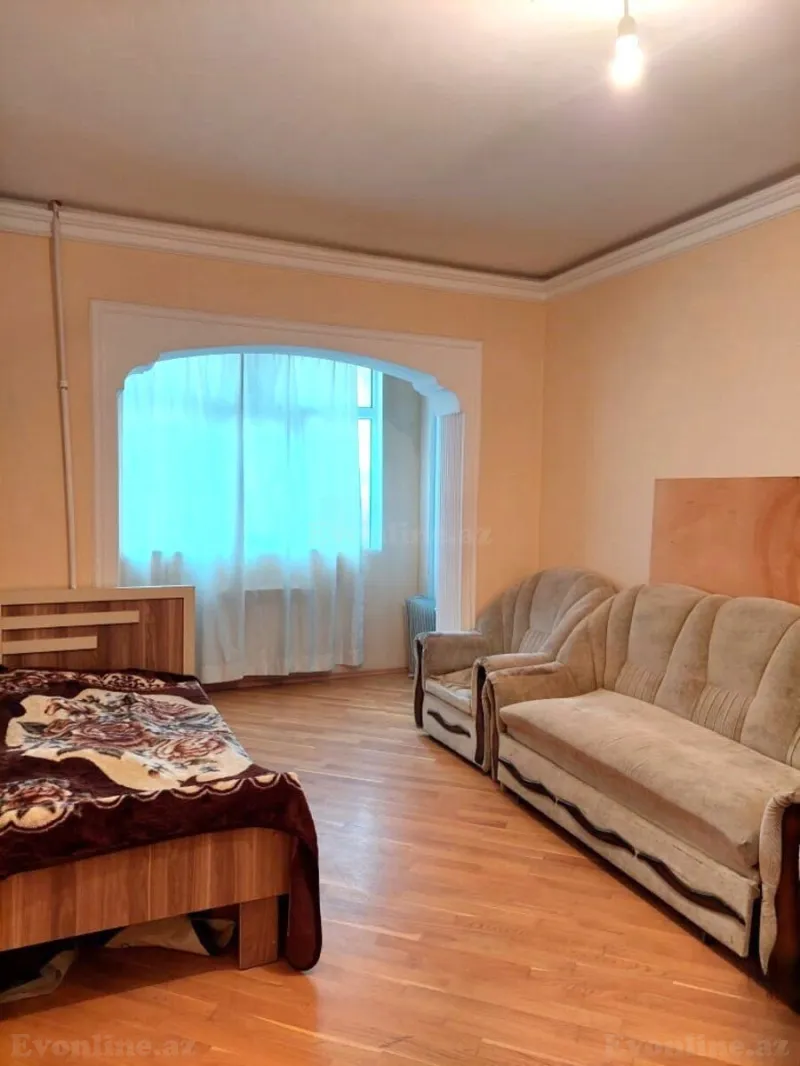 Satılır 4 otaqlı Mənzil Köhnə tikili 110 m² Nəriman Nərimanov m. - şəkil 2