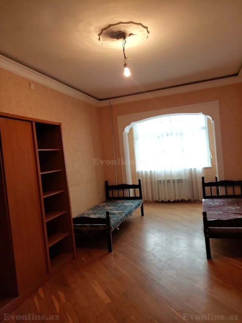 Satılır 4 otaqlı Mənzil Köhnə tikili 110 m² Nəriman Nərimanov m. - şəkil 7