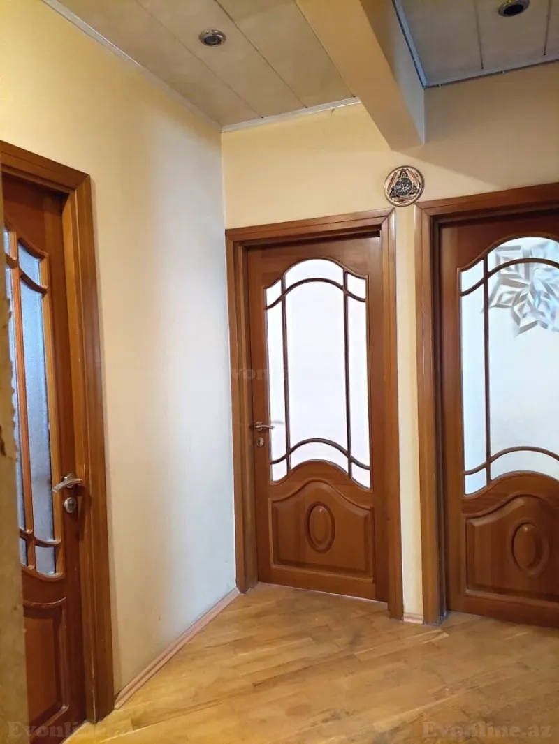 Satılır 4 otaqlı Mənzil Köhnə tikili 110 m² Nəriman Nərimanov m. - şəkil 12