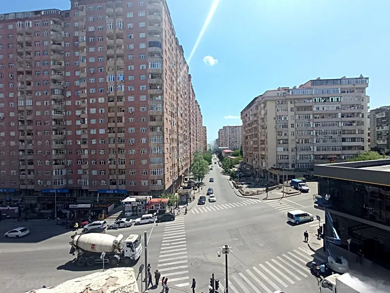 Satılır 4 otaqlı Mənzil Yeni tikili 135 m² Yasamal r. - şəkil 21