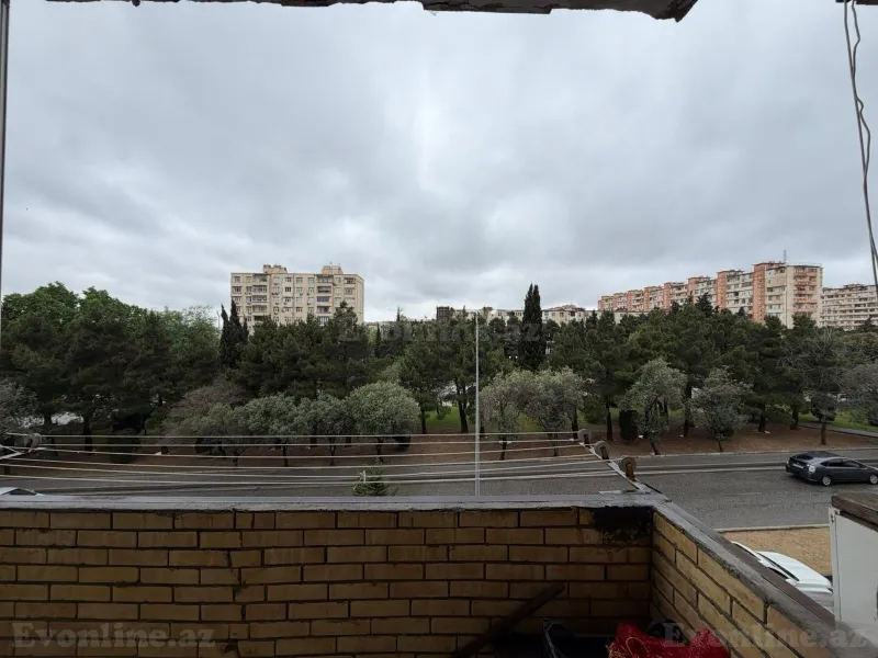 Satılır 3 otaqlı Mənzil Köhnə tikili 80 m² Xalqlar Dostluğu m. - şəkil 18