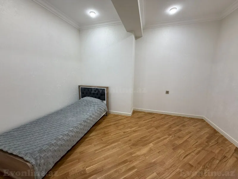 Satılır 3 otaqlı Mənzil Yeni tikili 82 m² Gəncə pr. - şəkil 12