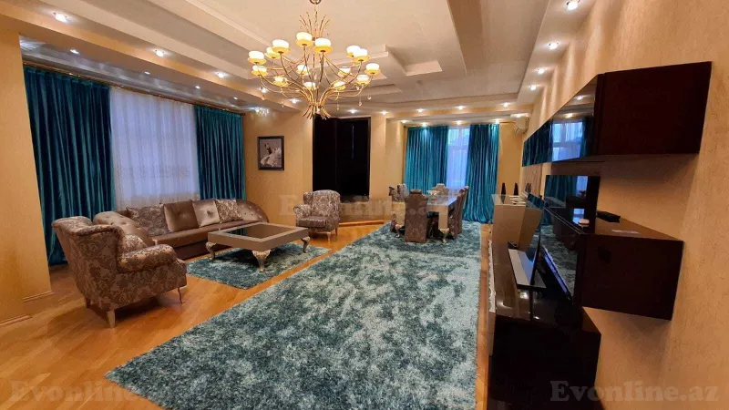 Satılır 4 otaqlı Mənzil Yeni tikili 200 m² 28 May m. - şəkil 2