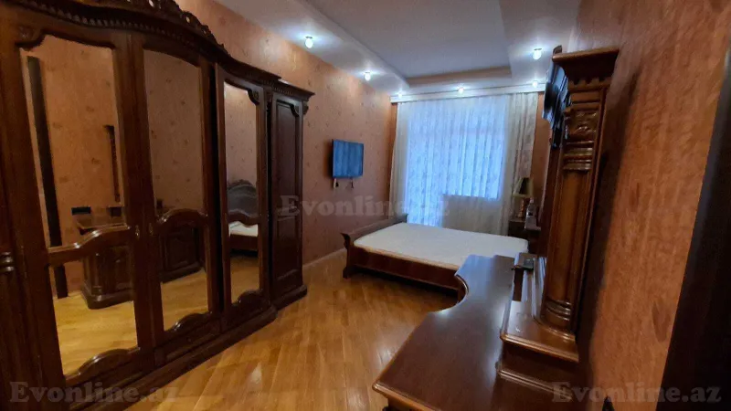 Satılır 4 otaqlı Mənzil Yeni tikili 200 m² 28 May m. - şəkil 5