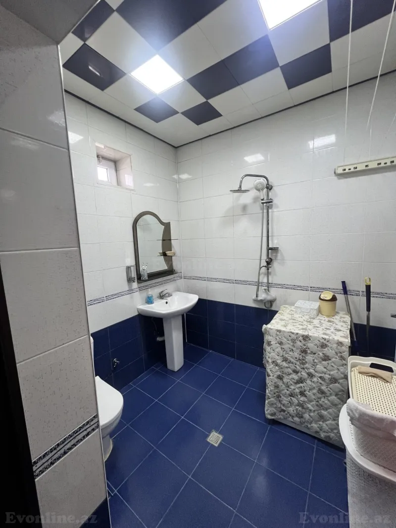 Satılır 7 otaqlı Həyət evi 250 m² Koroğlu m. - şəkil 10