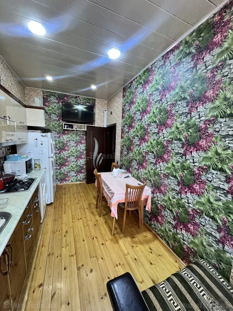 Satılır 7 otaqlı Həyət evi 250 m² Koroğlu m. - şəkil 19