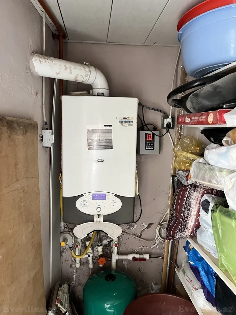 Satılır 7 otaqlı Həyət evi 250 m² Koroğlu m. - şəkil 25