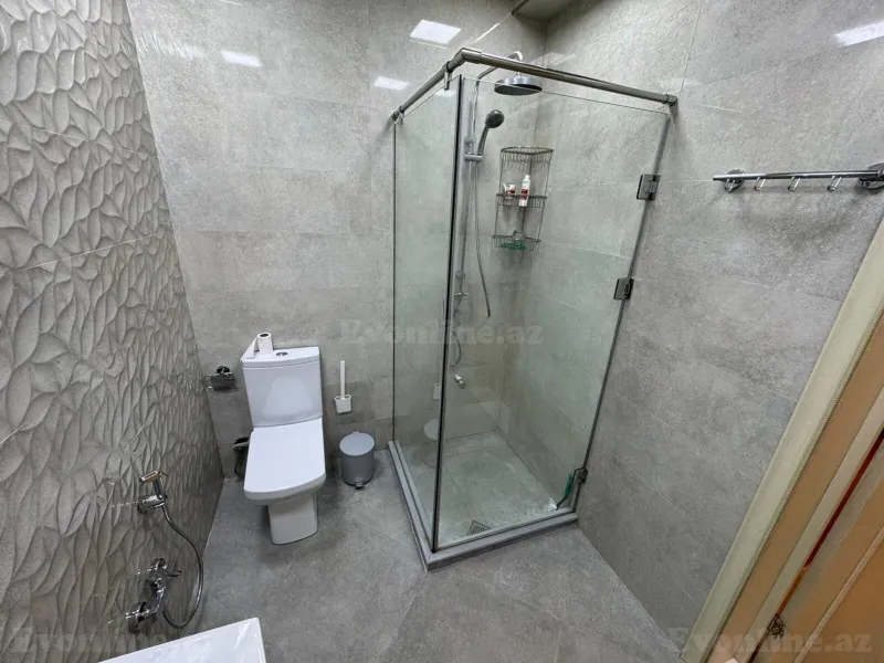 Kirayə verilir 2 otaqlı Mənzil Yeni tikili 101 m² Nəsimi r. - şəkil 13