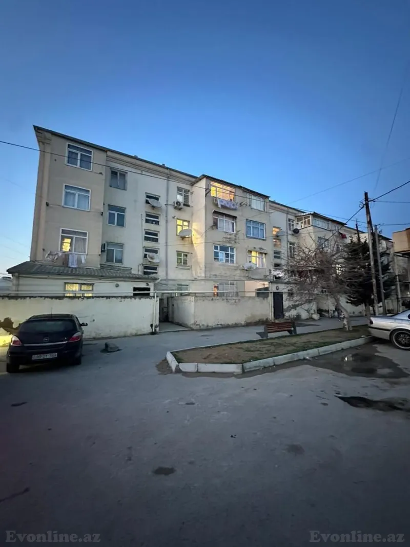 Satılır 2 otaqlı Mənzil Köhnə tikili 45 m² Binə - şəkil 3