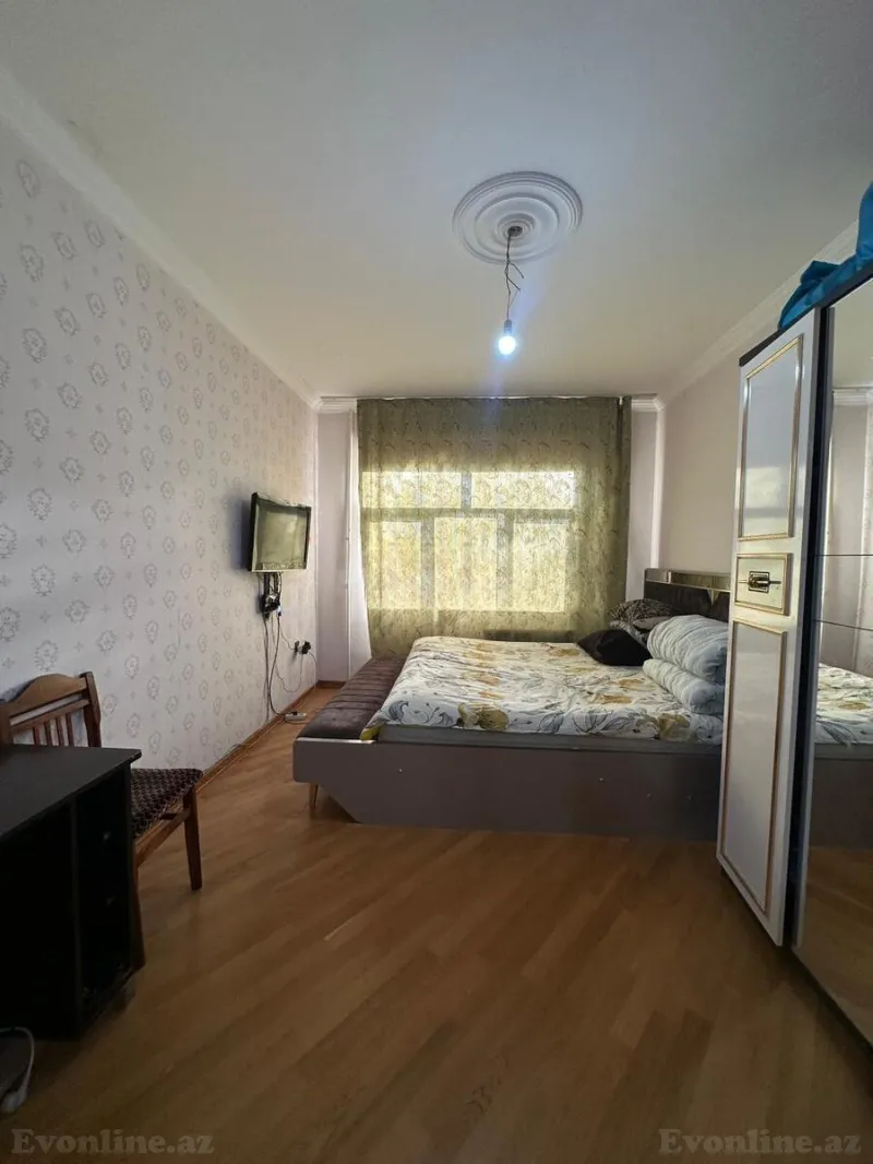 Satılır 3 otaqlı Mənzil Köhnə tikili 85 m² Xətai r. - şəkil 4