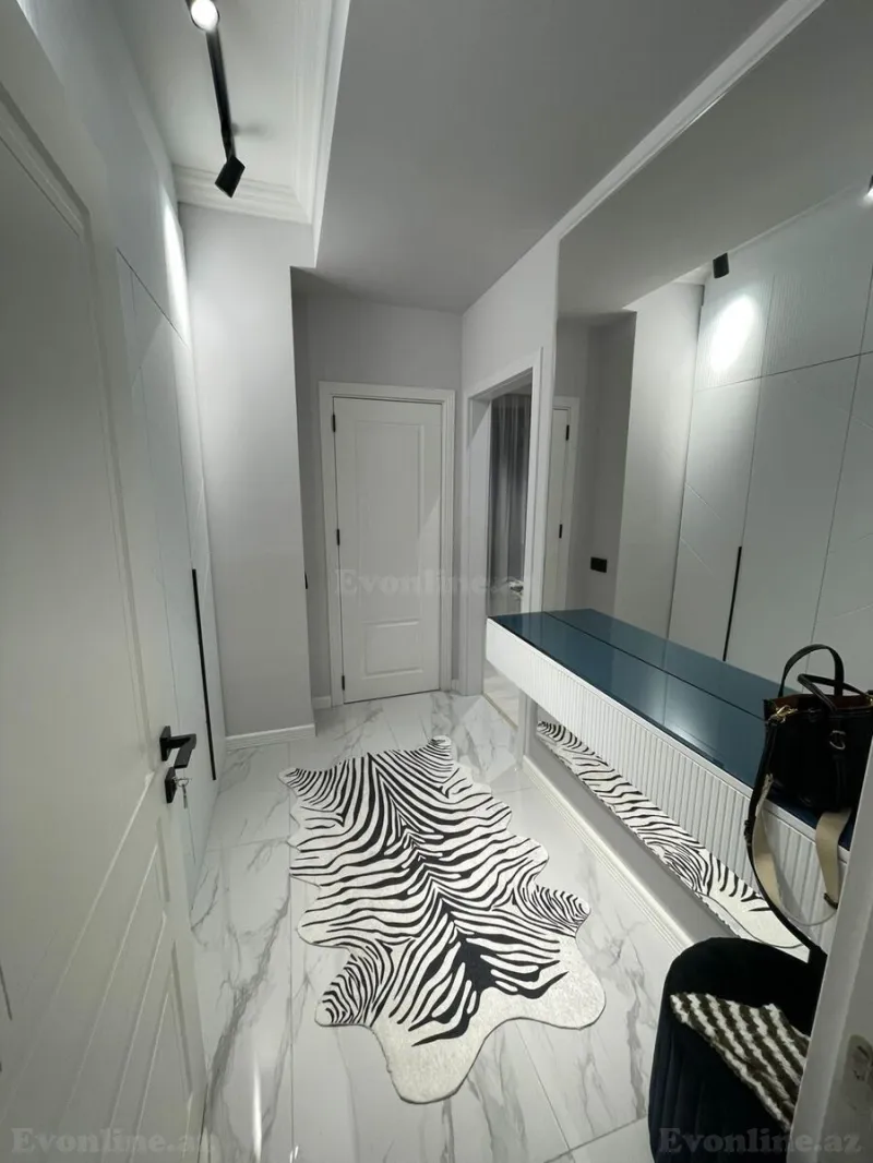 Kirayə verilir 3 otaqlı Mənzil Yeni tikili 130 m² Nərimanov r. - şəkil 11