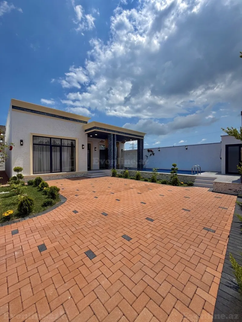4 otaqlı Həyət evi 160 m² Şüvəlan Satılır