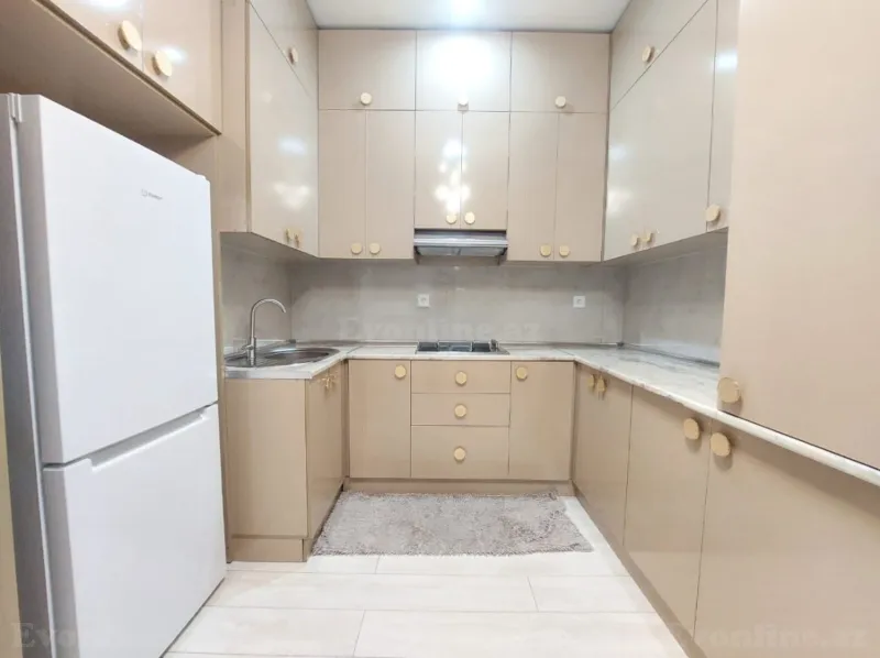 Satılır 2 otaqlı Mənzil Yeni tikili 67 m² Azadlıq prospekti m. - şəkil 2